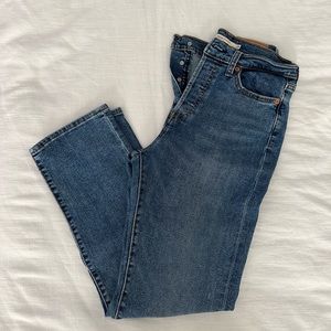 Levi’s Wedgie Straight